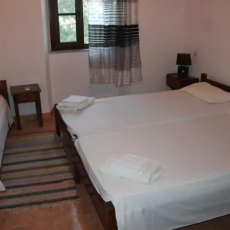 בית הארחה Nymph 3*