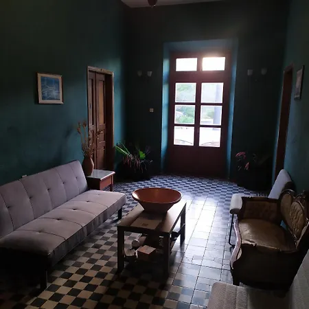 Nymph Гостевой дом 3*