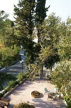 בית הארחה Nymph Sálakos